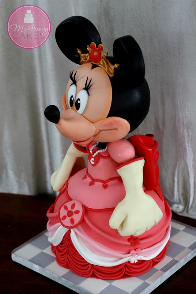 Minnie Cake