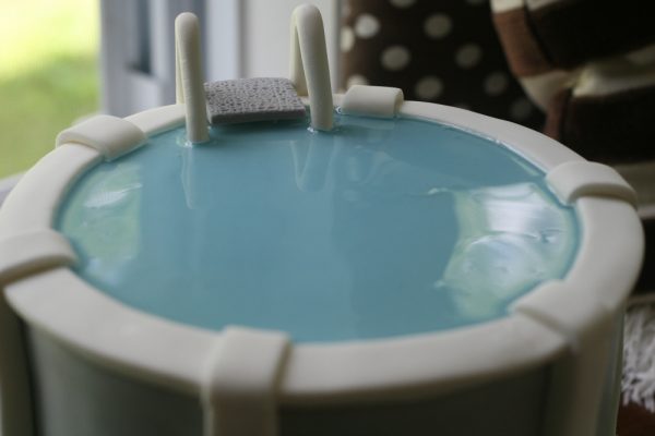 Swimming Pool Cake