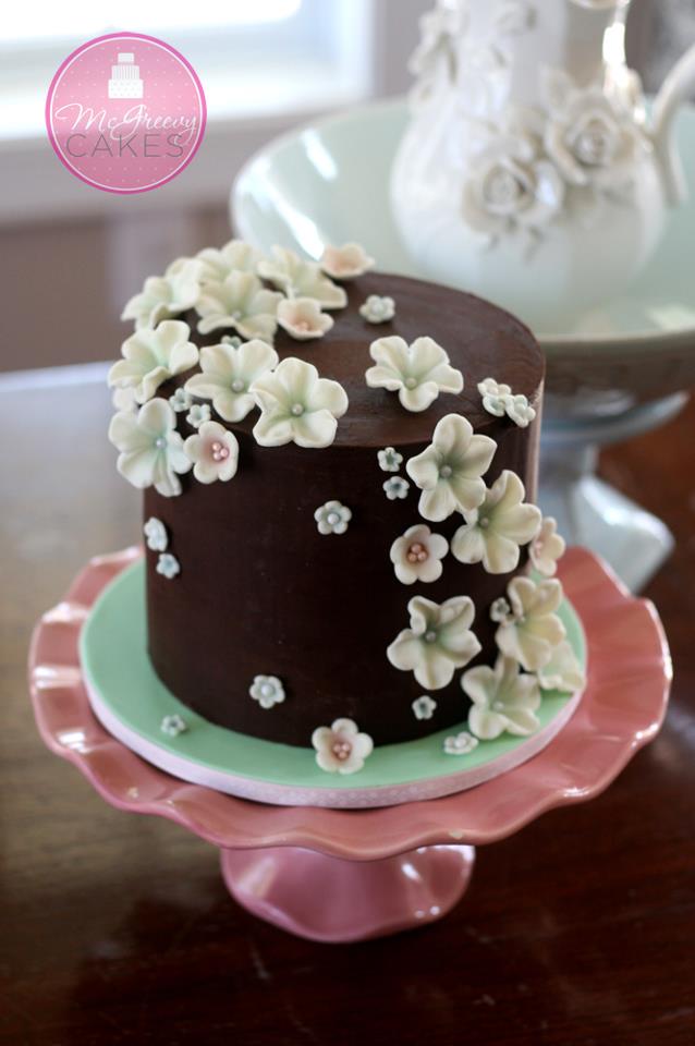 Ganache/Buttercream With Sharp Edges Blossoms