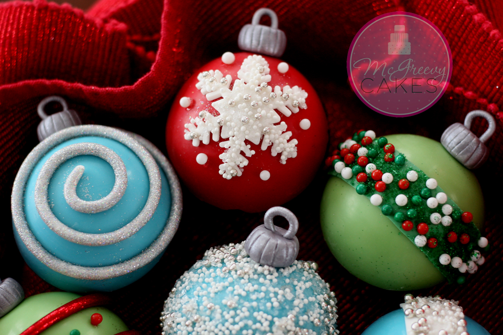 Ornament Cupcakes Close Up 2