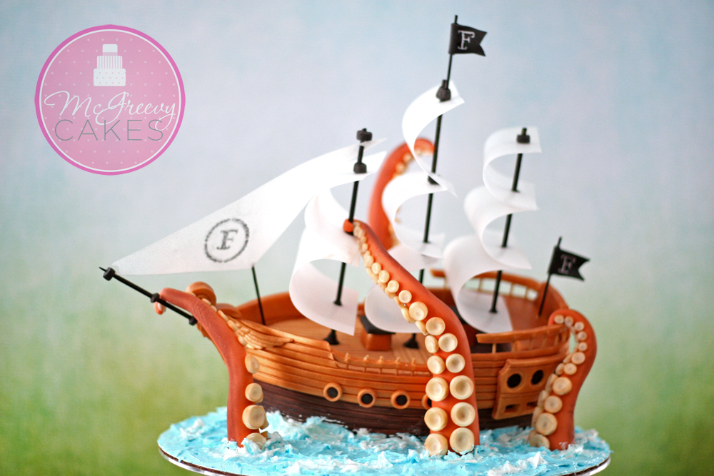 pirate ship topper