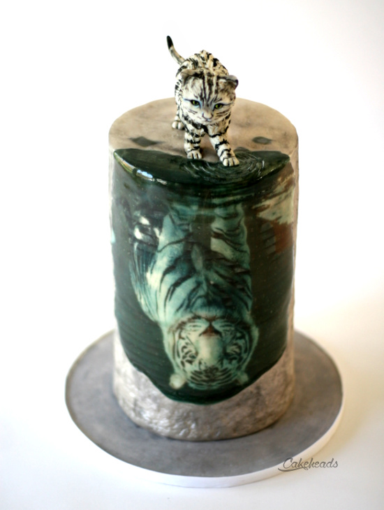 tiger reflect top