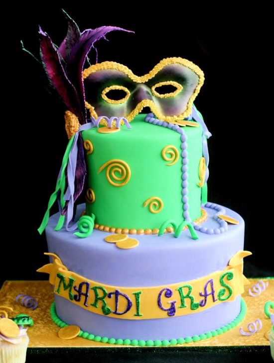 Mardi Gras Cake